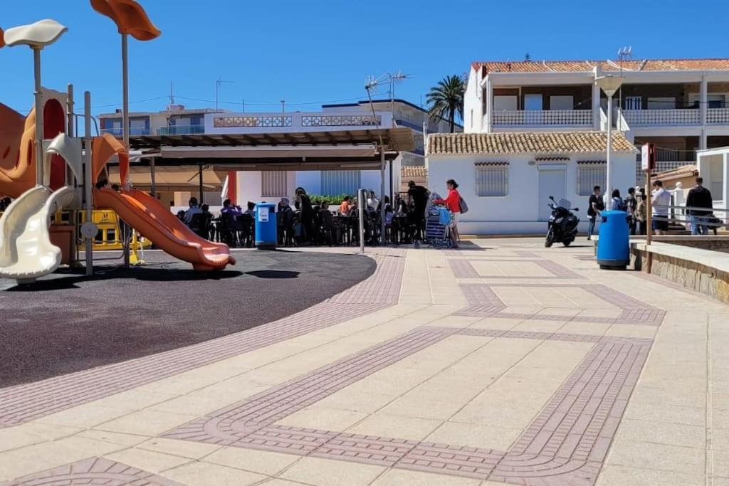 Apartamento Playa Piles -Familias- Eksteriør billede