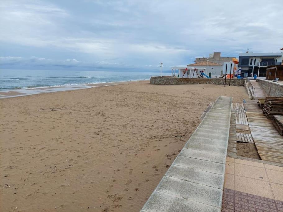 Apartamento Playa Piles -Familias- Eksteriør billede
